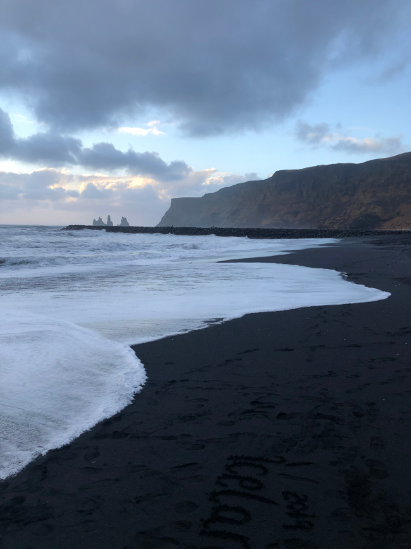 Highlights-of-a-roadtrip-through-south-Iceland-sadcars-car-rental-black-sand-beach-vik
